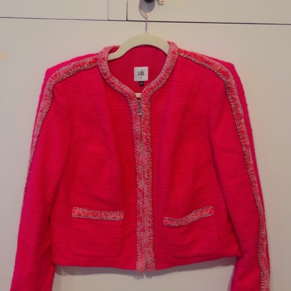 Cabi Blazer Tweed Ballroom Cropped Collarless Hot Pink
Women's Size Medium - Picture 3 of 6